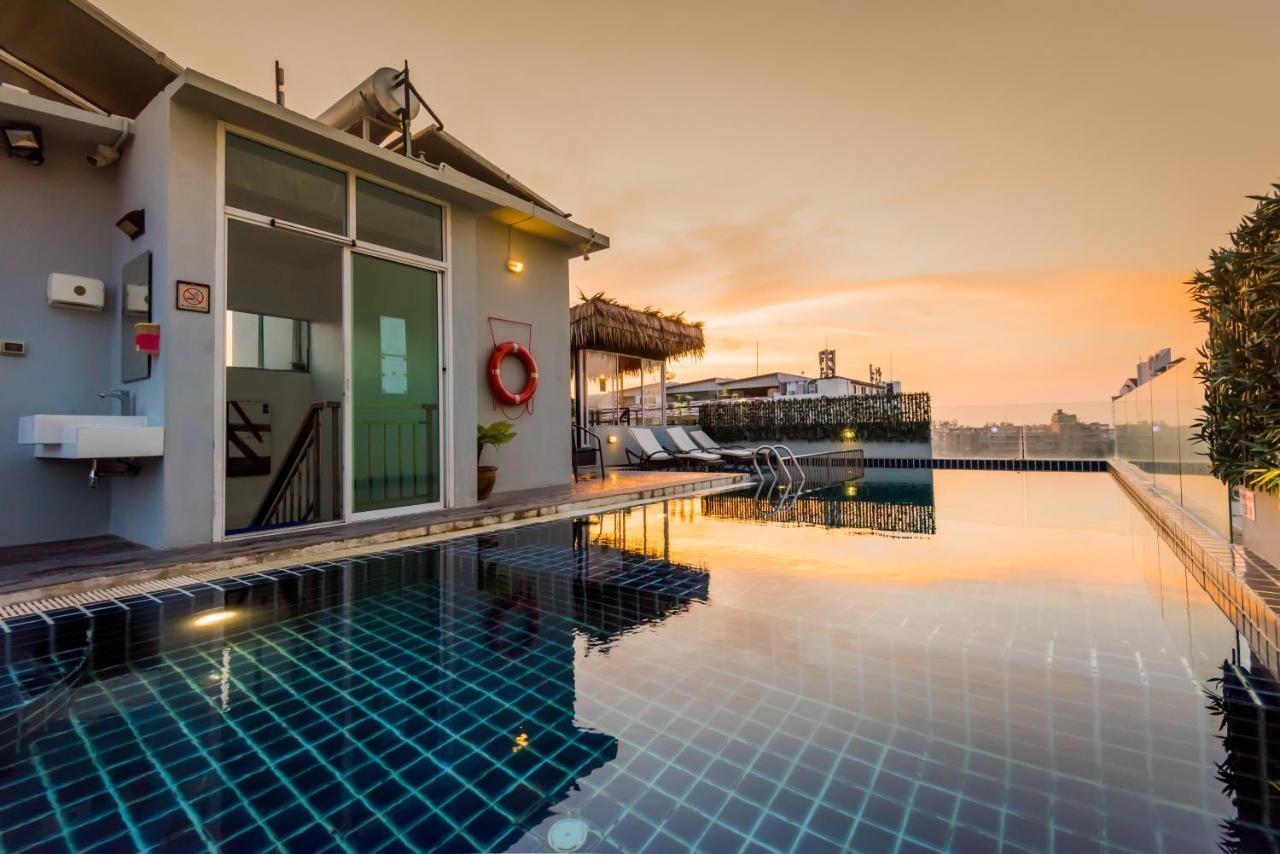 Hallo Patong Hotel Bagian luar foto