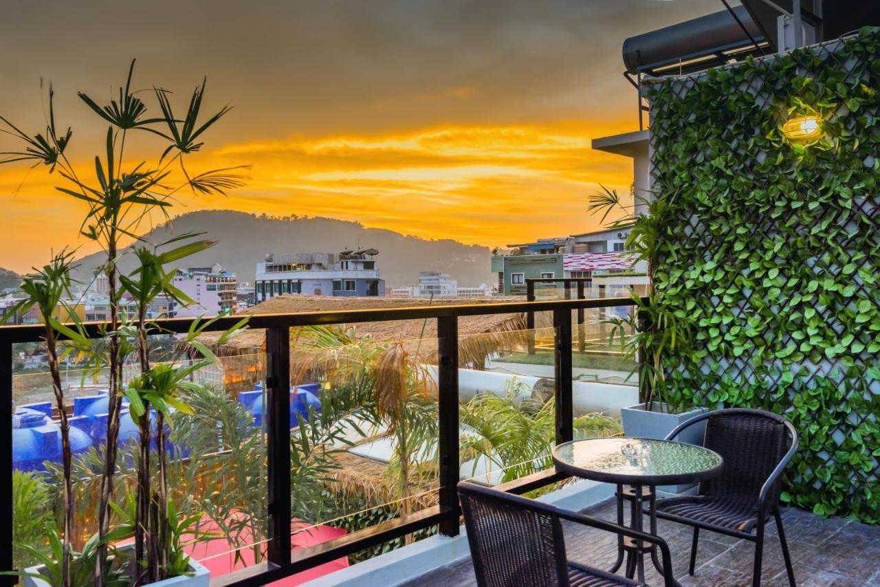 Hallo Patong Hotel Bagian luar foto